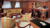 Yacht FELIDAN - bar